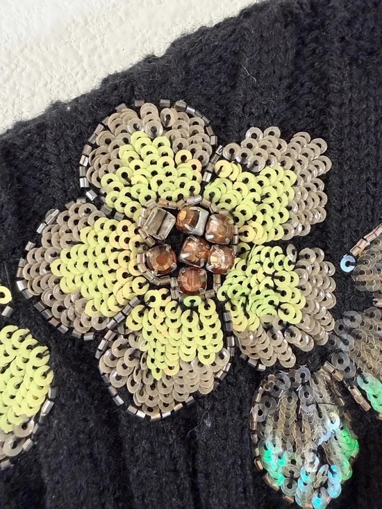 Zara Limited Edition Sequin Sweater Size S Black Ribbed Knit Beaded Floral - Picture 12 of 13